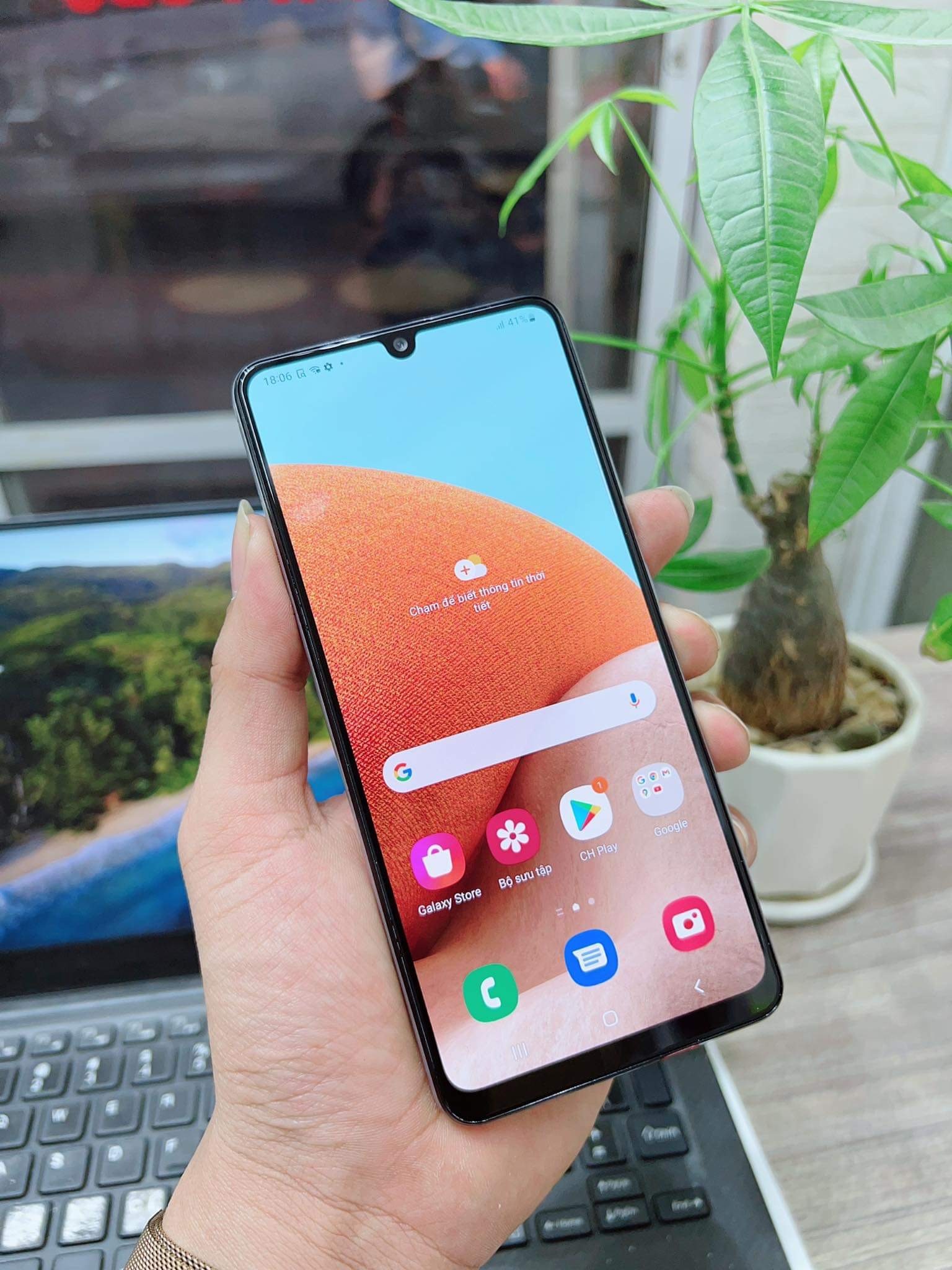 [{"lang_code":"vi","content":"SAMSUNG GALAXY A32 VI\u1ec6T NAM 6GB\/128 LIKE NEW"}]