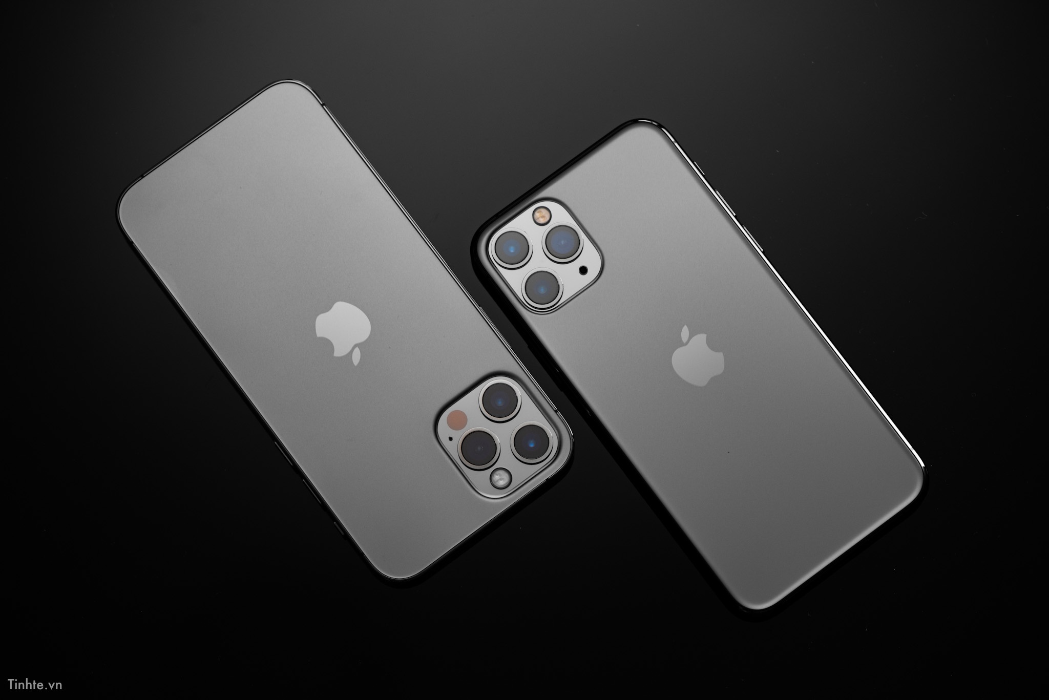 [{"lang_code":"vi","content":"IPHONE 12 PRO 128GB M\u00c0U \u0110EN \u0110\u1eb8P 99% B\u1ea2N QU\u1ed0C T\u1ebe"}]